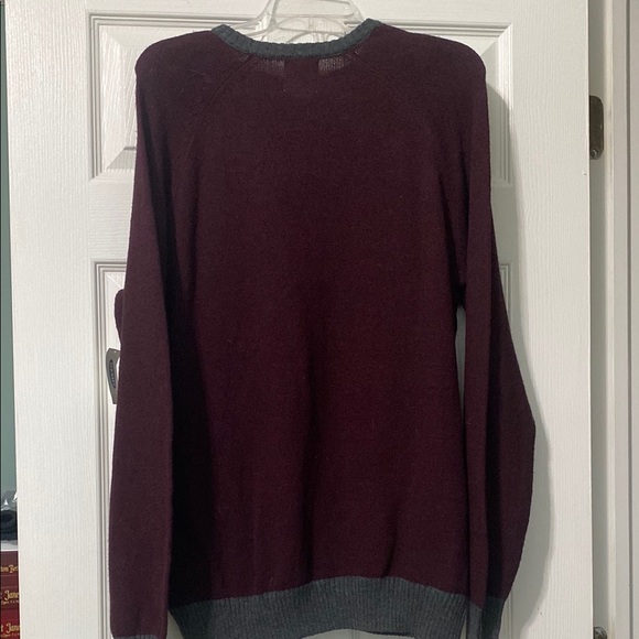 Men's Burgundy Sweater with Gray Accents - Picture 4 of 4